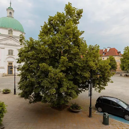 New Town Square For 5 Guests By Renters * ワルシャワ