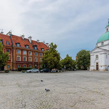 公寓 New Town Square For 5 Guests By Renters